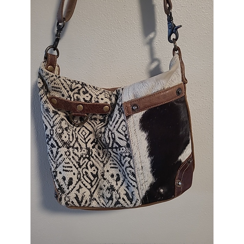 Myra Western Womens Shoulder Bag Cotton Leather Cowhide Purse Brown Cream Black